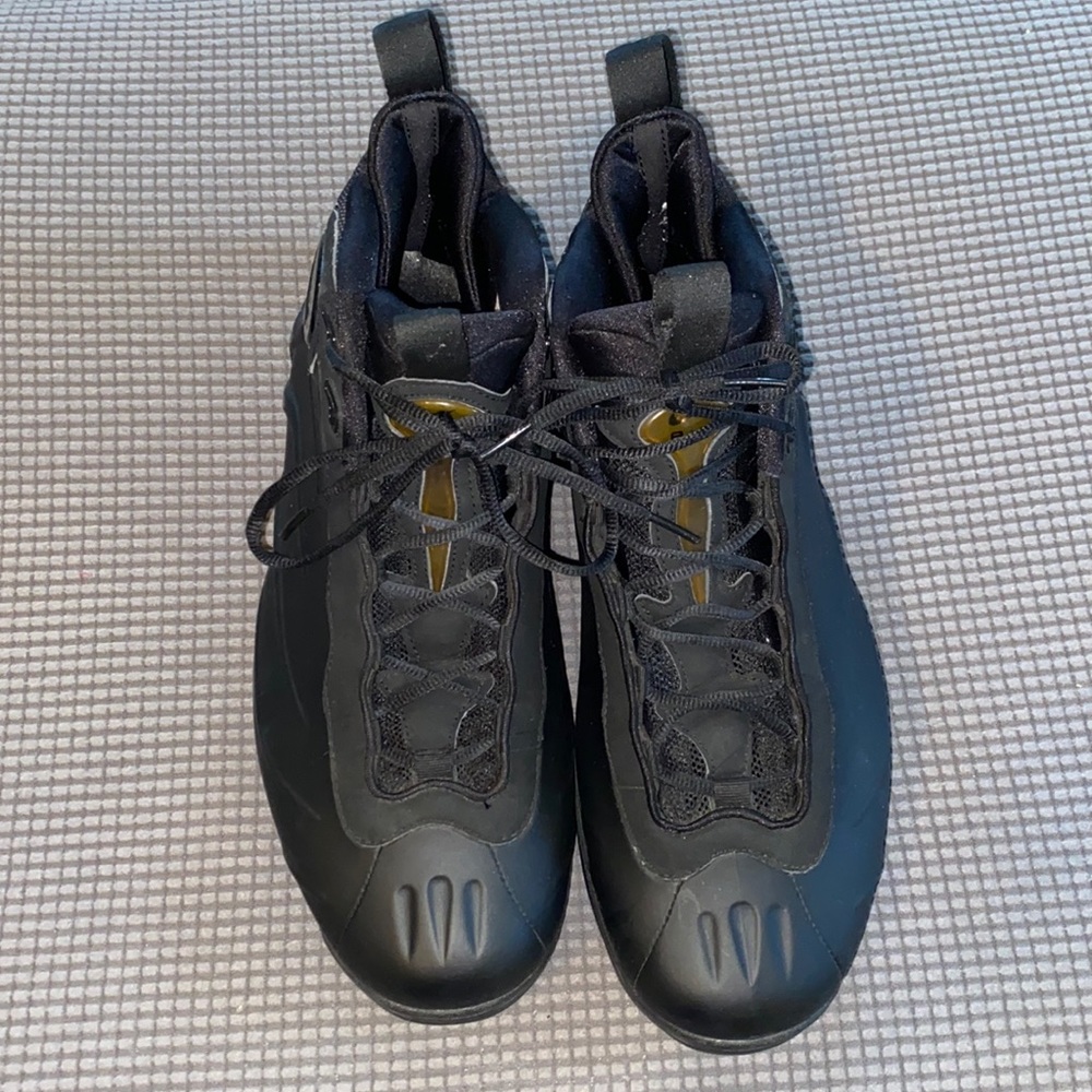Nike force phone